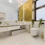 Apartamento Golden Greens - Luxury Design & Self Check-in *