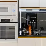 Golden Greens - Luxury Design & Self Check-in *