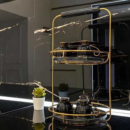 Golden Greens - Luxury Design & Self Check-in Brașov