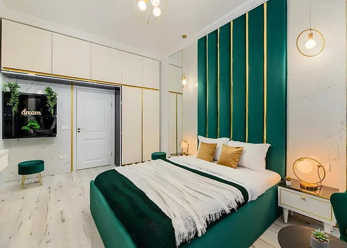 Golden Greens - Luxury Design & Self Check-in 公寓