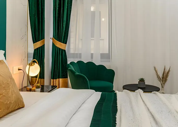 Golden Greens - Luxury Design & Self Check-in Lägenhet